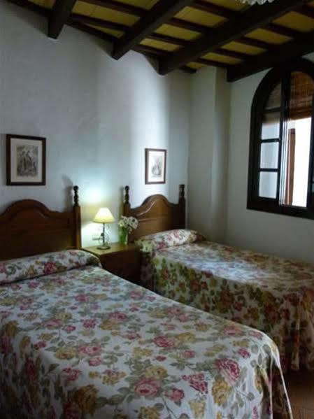 Hostal Santa Catalina Conil De La Frontera Exterior foto